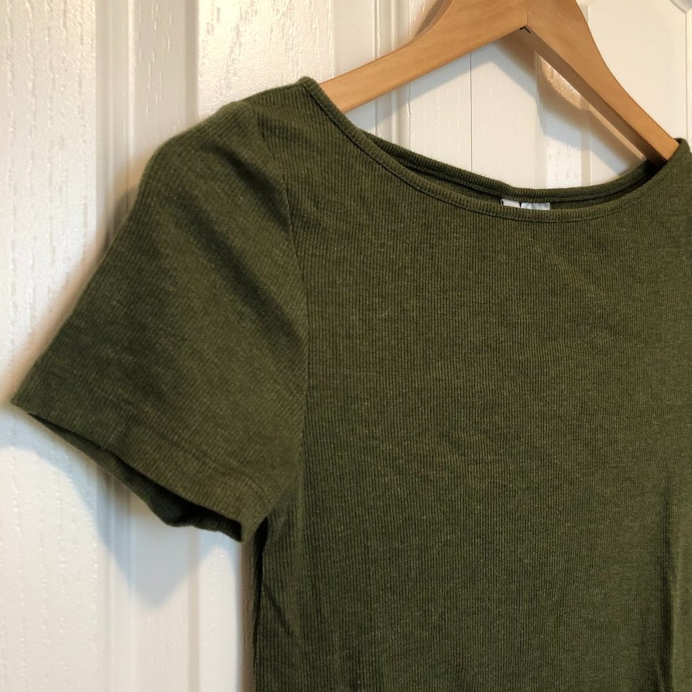 Simple Green Dress